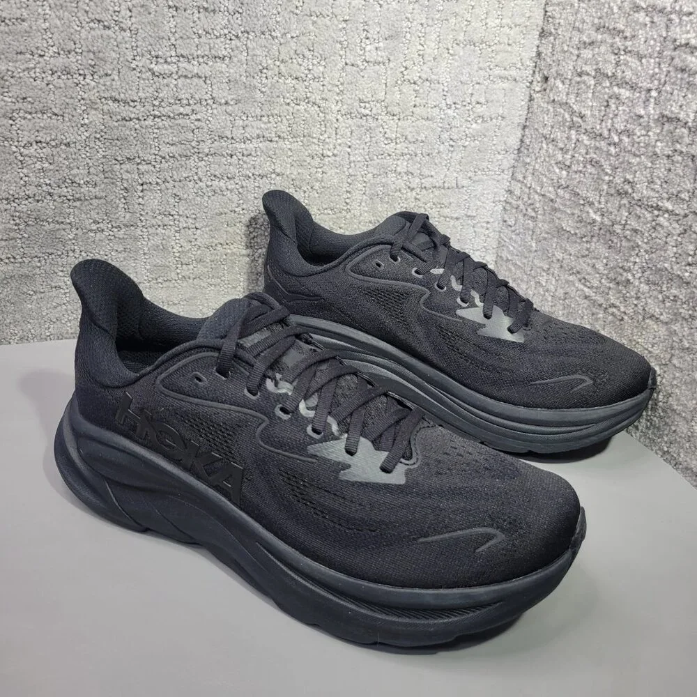 Hoka One One Clifton 10 Womens Size US 12B Triple Black Lace-Up Sneaker Shoes